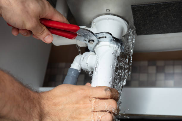 Best Commercial water damage restoration  in Kronenwetter, WI